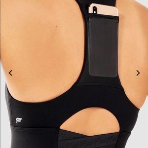 NWT Fabletics Midi Medium impact sports bra